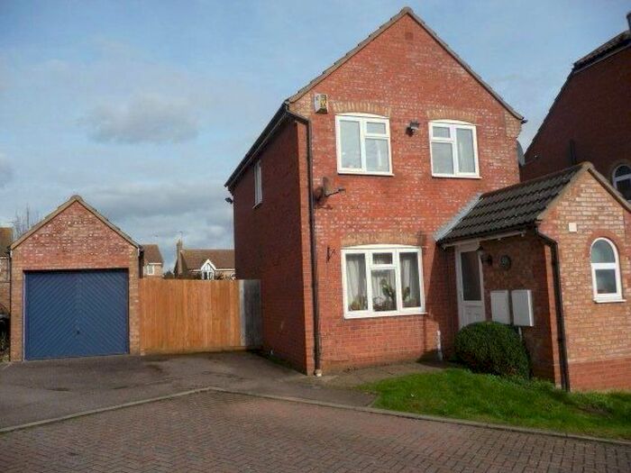 Property To Rent In Hillary Close, Daventry, Northants, NN11