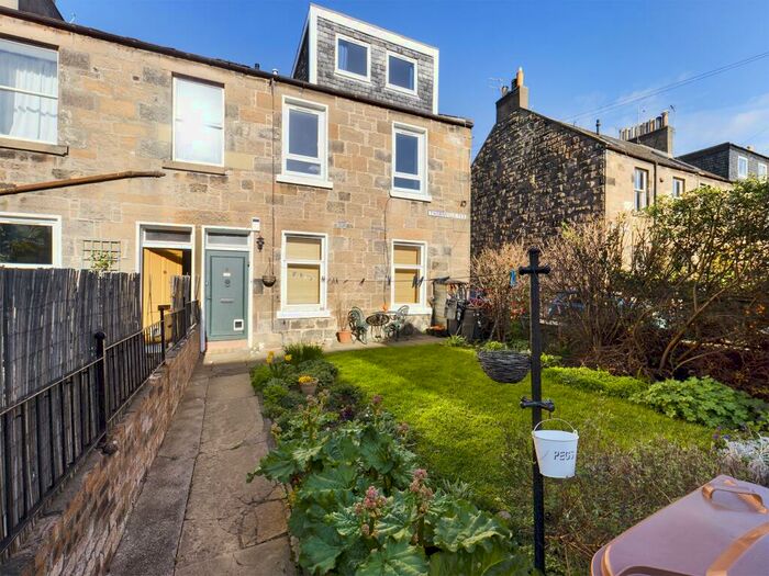 2 Bedroom Flat To Rent In Thornville Terrace, Leith, Edinburgh, EH6