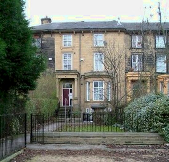 1 Bedroom Flat To Rent In Newton Grove, Leeds, LS7
