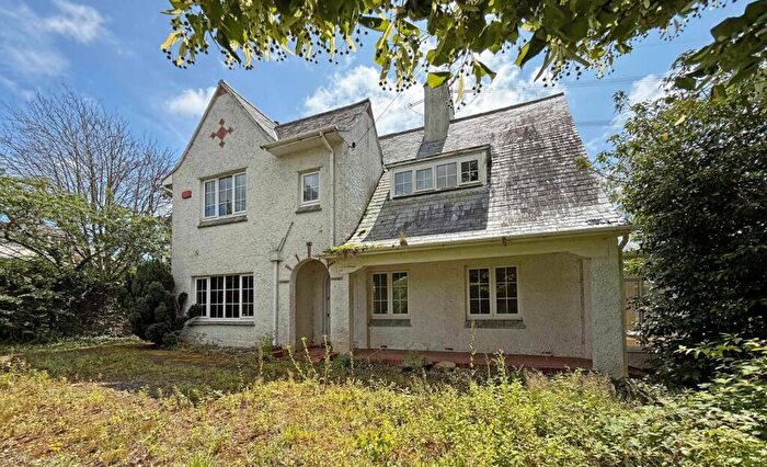 4 Bedroom Detached House For Sale In Ffordd Caergybi, Llanfairpwll, Isle Of Anglesey, LL61