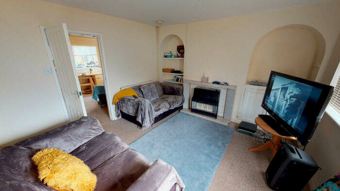 2 Bedroom Terraced House To Rent In Carholme Road | Student House | /, LN1