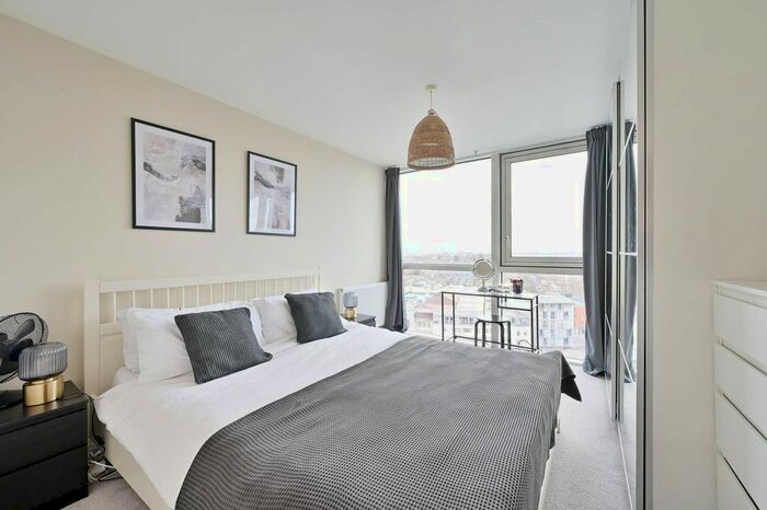 1 Bedroom Flat To Rent In Mapleton Road, Wandsworth, London, SW18
