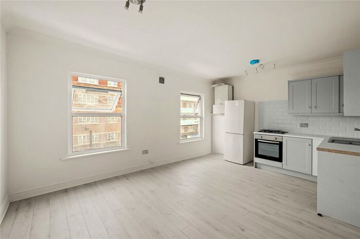 1 Bedroom Flat To Rent In Amhurst Road, London, E8
