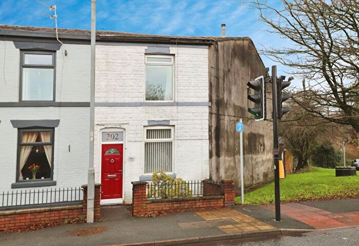 3 Bedroom Terraced House For Sale In Ainsworth Road, Radcliffe, Manchester, M26