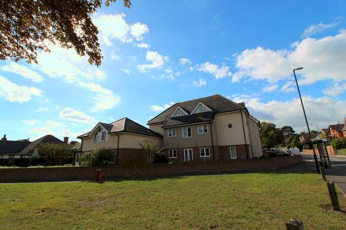 2 Bedroom Flat To Rent In Bedroom Apartment In Southbourne **Available Now **, BH6