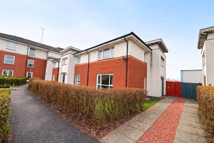 3 Bedroom Terraced House To Rent In Strathblane Gardens, Glasgow, G13