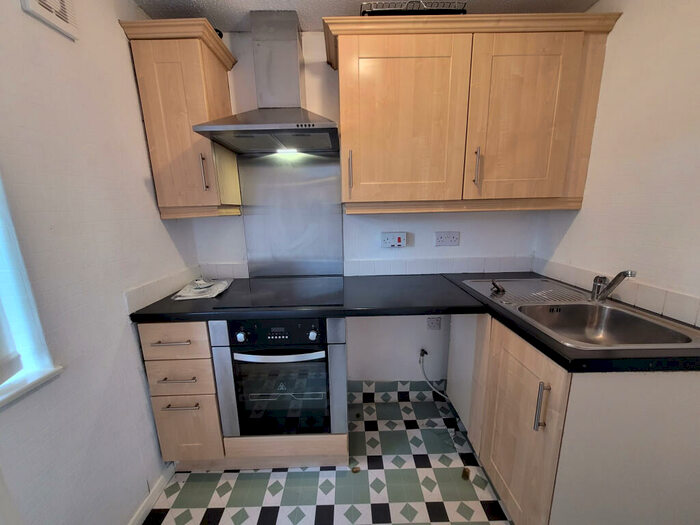1 Bedroom Flat To Rent In Pembroke Court, Swinton, M27