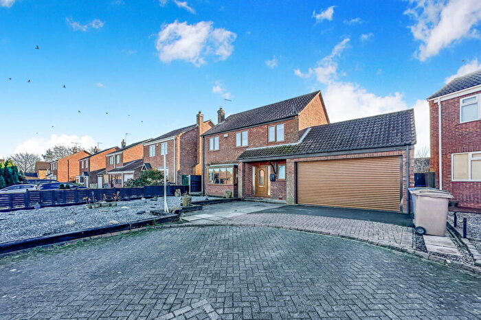 4 Bedroom Detached House For Sale In Ebor Manor, Keyingham, Hull, HU12