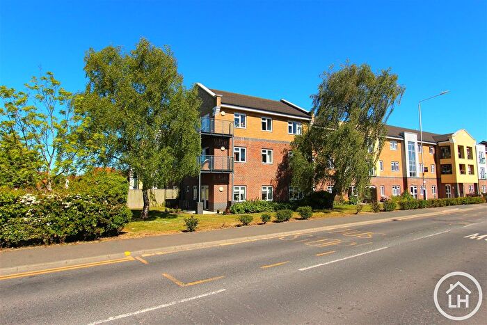 2 Bedroom Flat For Sale In North Street, Milton Regis, Sittingbourne, ME10