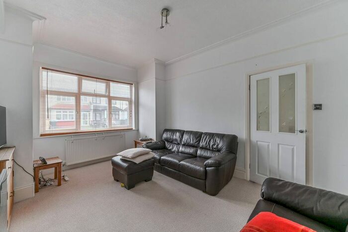 3 Bedroom Terraced House To Rent In Thornton Heath, Norbury, Thornton Heath, CR7