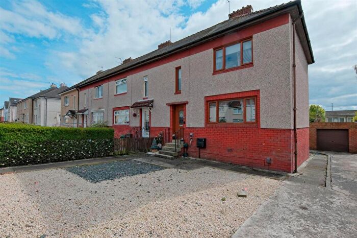 3 Bedroom End Of Terrace House For Sale In Laurel Drive, Wishaw, ML2