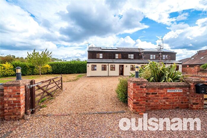 4 Bedroom Barn Conversion To Rent In Lea End Lane, Hopwood, Alvechurch, Birmingham, B48