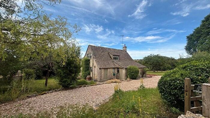 2 Bedroom Cottage To Rent In Coln St. Dennis, Gloucestershire, GL54