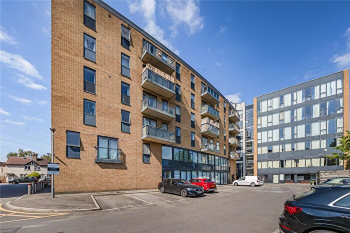 1 Bedroom Flat For Sale In Batsford House, Wimbledon, SW19