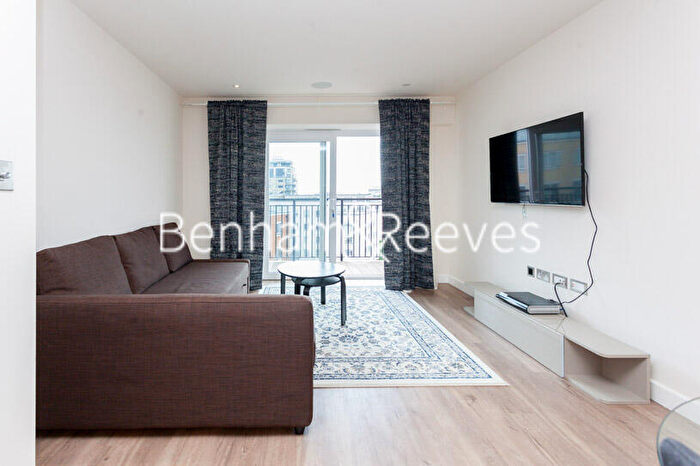1 Bedroom Apartment To Rent In Beaufort Square, Colindale, NW9