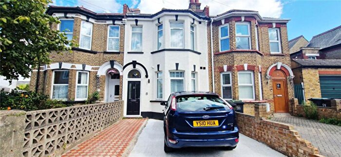 1 Bedroom Terraced House To Rent In Whitehill Road, Gravesend, Kent, DA12