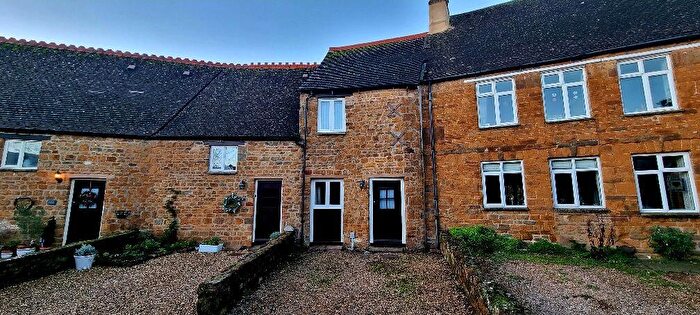 1 Bedroom Cottage To Rent In Millwright Close, Banbury, OX16