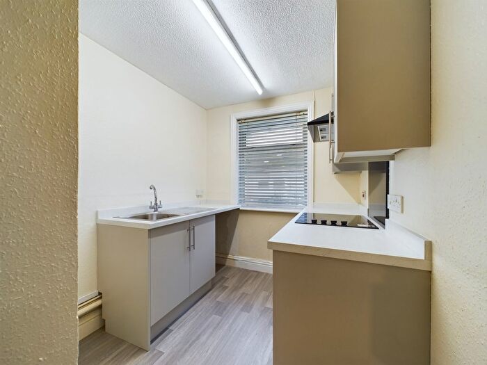 1 Bedroom Flat To Rent In Flat Whaddon Road, Cheltenham, GL52