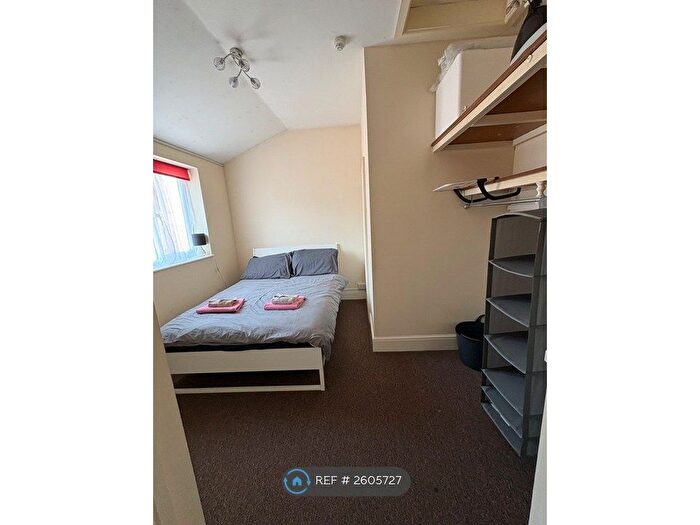 1 Bedroom Flat To Rent In Landguard Road, Southampton, SO15