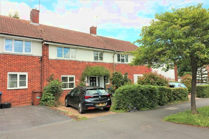 3 Bedroom Terraced House To Rent In Howlands, Welwyn Garden City, AL7