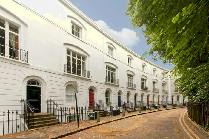 3 Bedroom Flat To Rent In Essex Road, Islington, N1