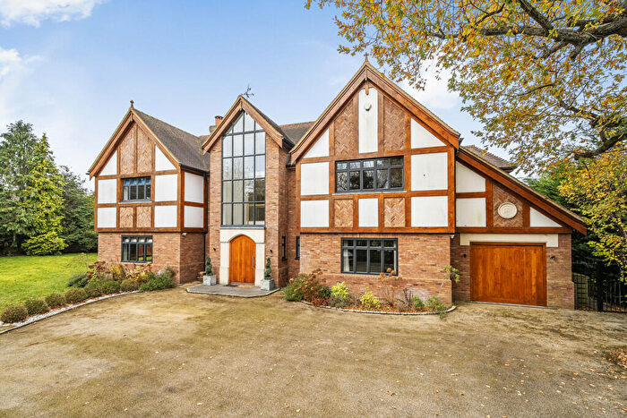6 Bedroom Detached House For Sale In Church Road, Chelsfield, Orpington, BR6
