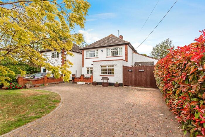 4 Bedroom Detached House For Sale In Little Wakering Road, Barling Magna, Southend-On-Sea, Essex, SS3