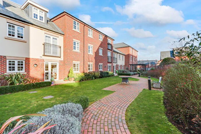 2 Bedroom Apartment For Sale In Shortmead Street, Biggleswade, SG18