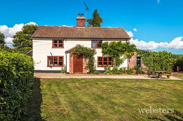 4 Bedroom Property For Sale In Common Lane, Brampton, NR10