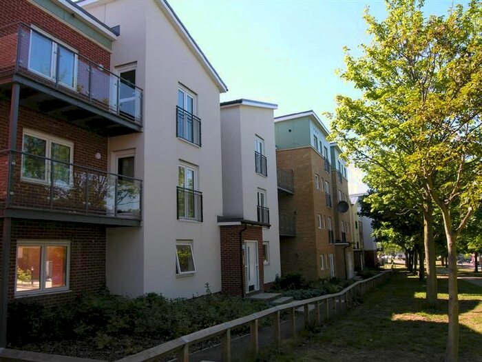 2 Bedroom Flat To Rent In Gladwin Way, Harlow, CM20
