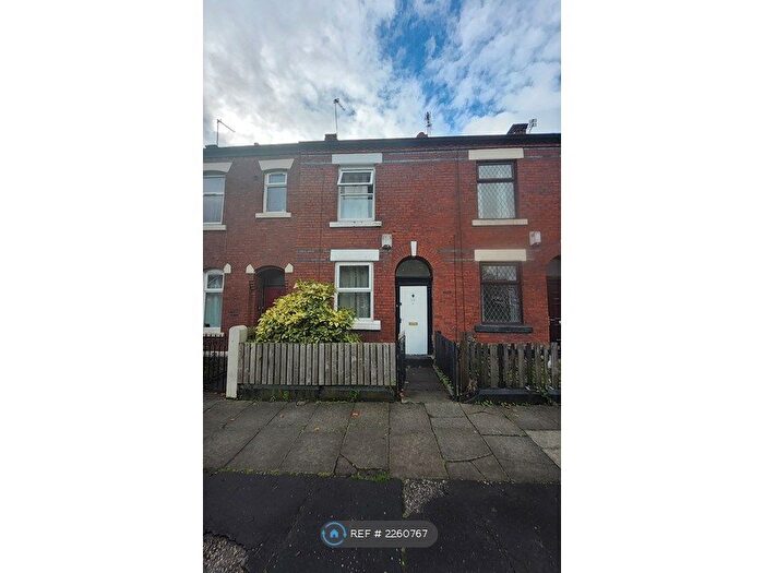 2 Bedroom Terraced House To Rent In Pilsworth Road, Heywood, OL10