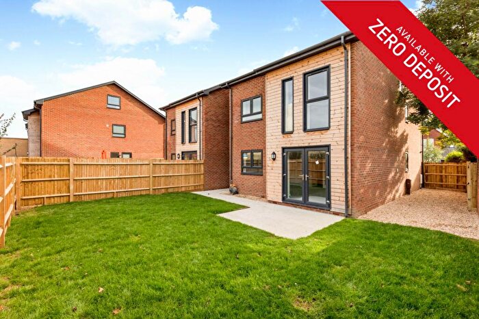 5 Bedroom House To Rent In Salisbury Place, Gosport, PO12