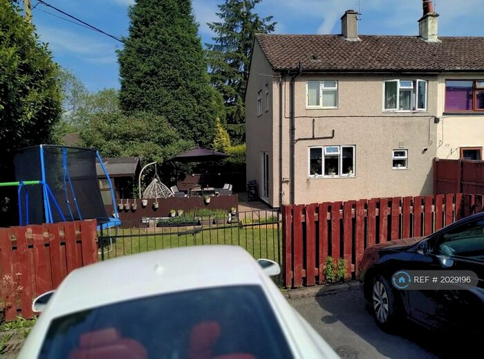 3 Bedroom Semi-Detached House To Rent In Thirsk Place, Newcastle-Under-Lyme, ST5