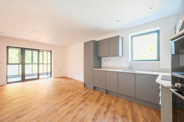 2 Bedroom Flat To Rent In Citrine House, Malden Road, Kentish Town, NW5