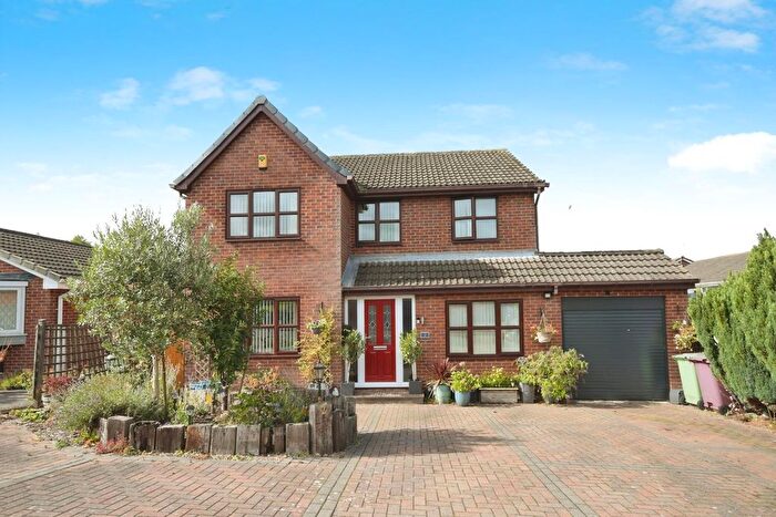 4 Bedroom Detached House For Sale In Durham Avenue, Grassmoor, Chesterfield, S42