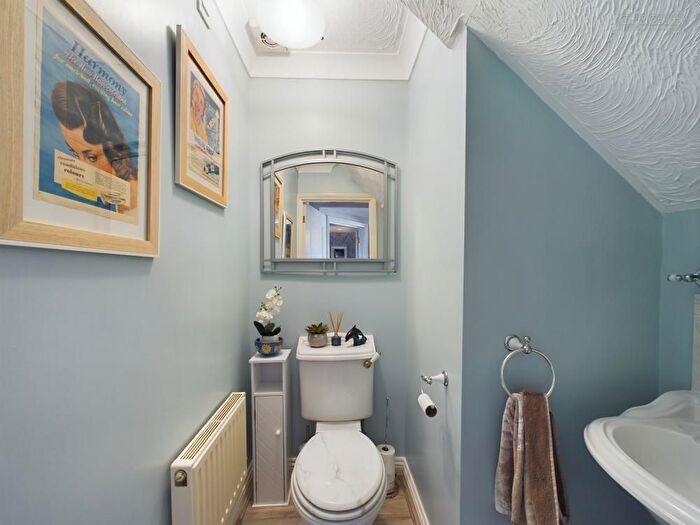 5 Bedroom Detached House For Sale In Pershore Way, Eye, Peterborough, PE6