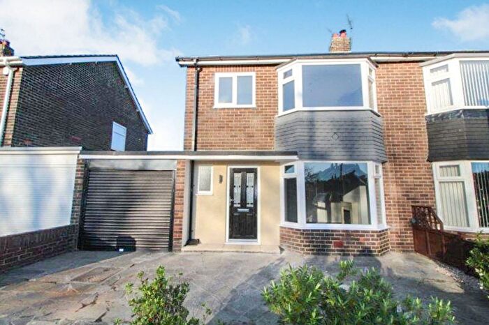 3 Bedroom Semi-detached House To Rent In Fountain Head Bank, Seaton Sluice, NE26