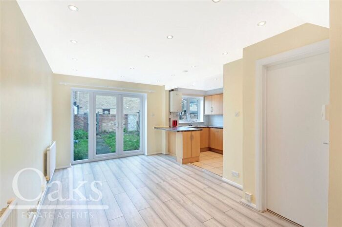 4 Bedroom Terraced House To Rent In Davidson Road, Addiscombe, CR0