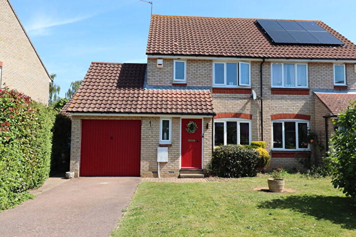 3 Bedroom Semi Detached House To Rent In Collingwood Fields, East Bergholt, CO7