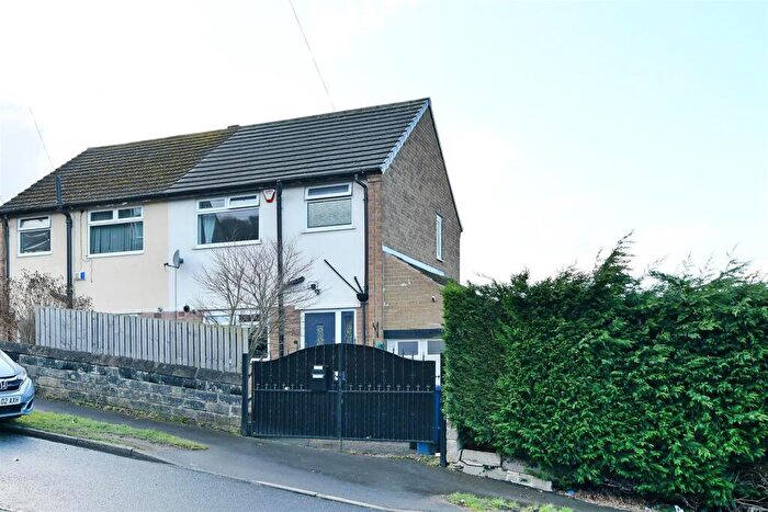 3 Bedroom Semi-Detached House For Sale In Cliff Road, Walkley, Sheffield, S6