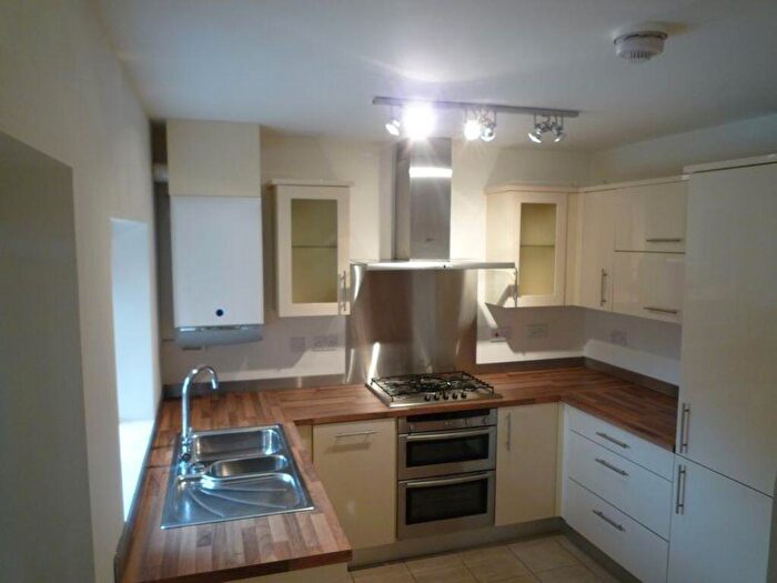 2 Bedroom Property To Rent In Sunnybank Dr, Ws, SK9