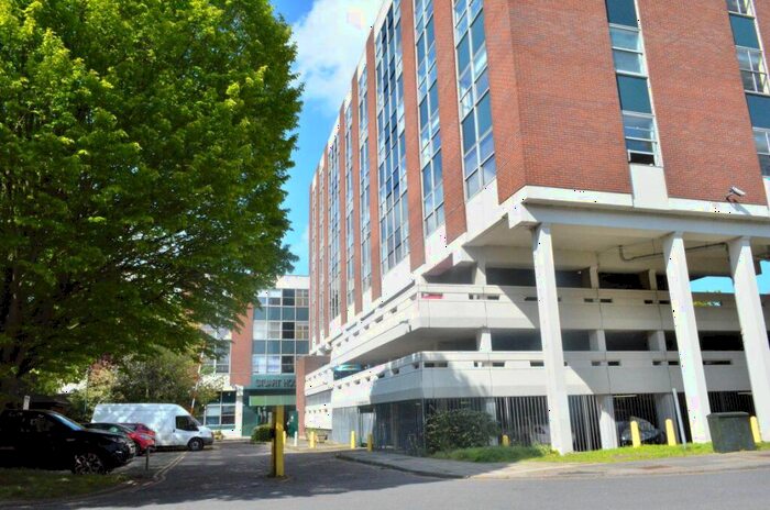 2 Bedroom Flat To Rent In City Centre, CO1