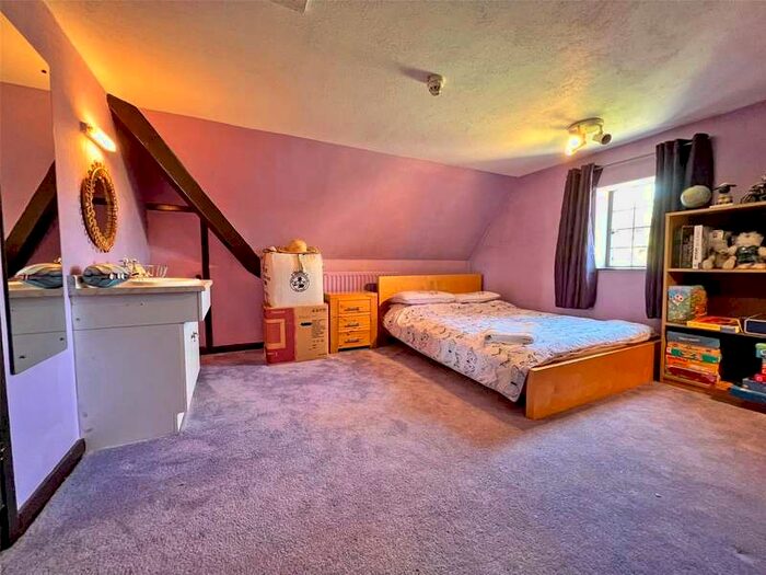 6 Bedroom Detached House For Sale In Danestream, 24 Kivernell Road, Milford On Sea, Lymington, SO41