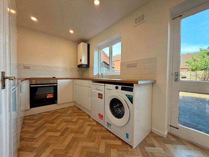 2 Bedroom Semi-Detached House To Rent In St Wulstan Way, Southam, CV47