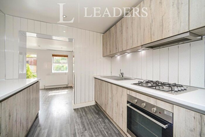 3 Bedroom Semi-Detached House To Rent In Firle Road, Brighton, BN2