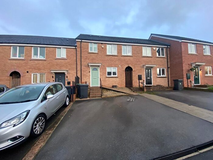 3 Bedroom Property For Sale In Tyrian Street, Giltbrook, Nottingham, NG16