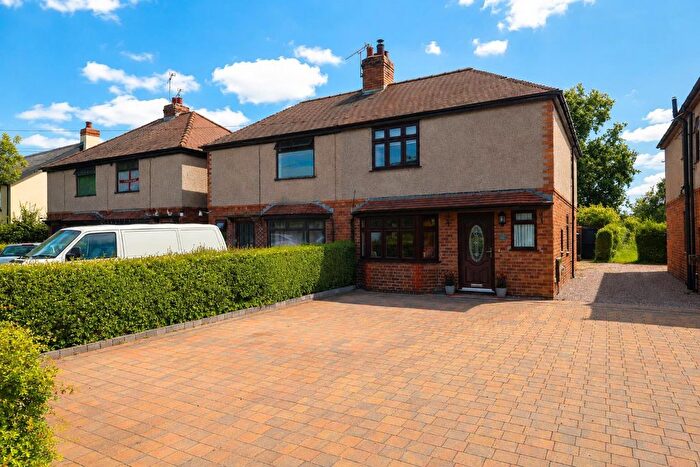 2 Bedroom Semi-Detached House For Sale In Whitchurch Road, Milton Green, CH3