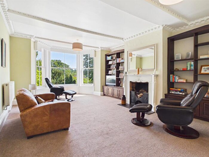 3 Bedroom Apartment For Sale In High Street, Bewdley, DY12
