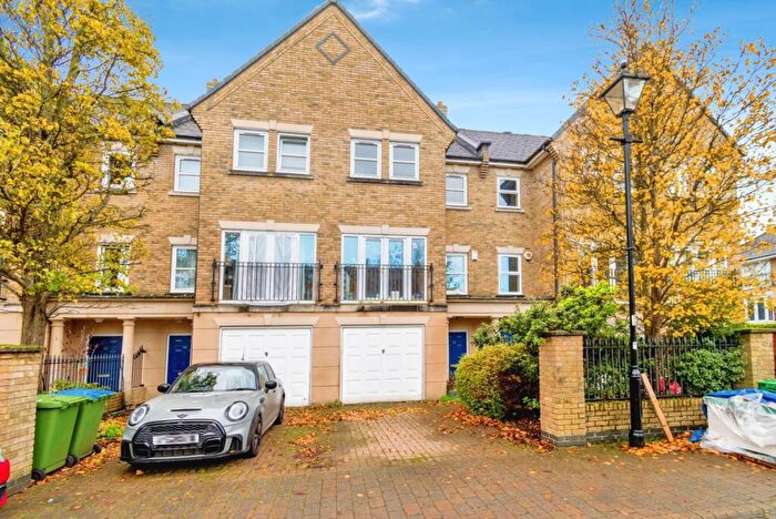 4 Bedroom Town House For Sale In Marshall Square, Banister Park, Southampton, Hampshire, SO15