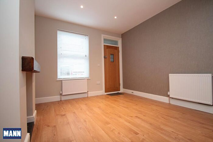 3 Bedroom House To Rent In Howard Road, Dartford, DA1